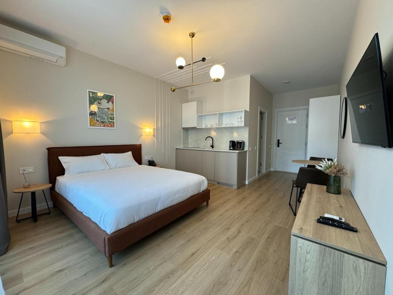 Nova Concierge Aparthotel Batumi Exterior photo